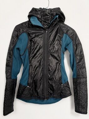 Lululemon Run Bundle Up Jacket Alberta Lake Size 4